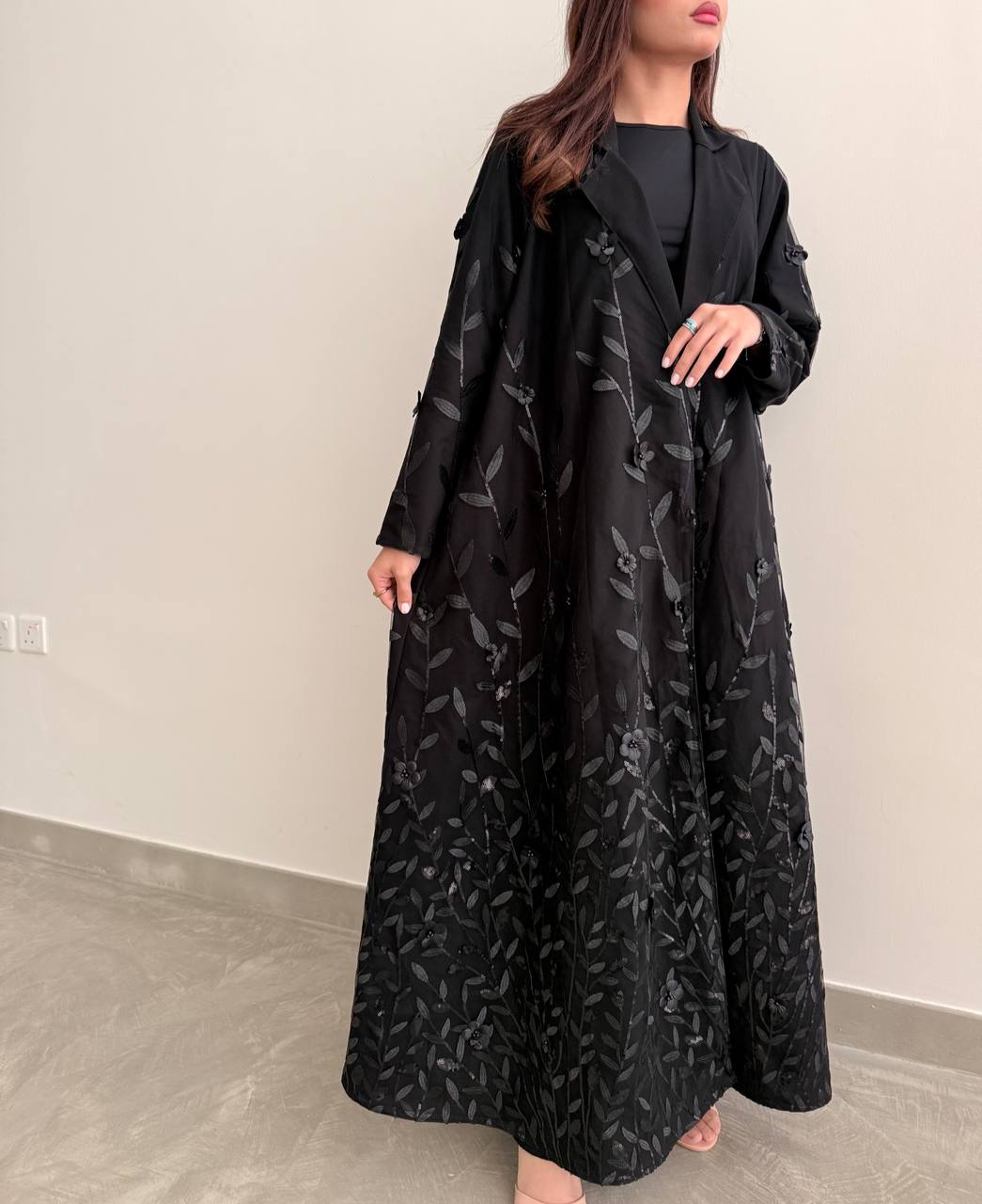 عباية ازهار - Bateel Abaya